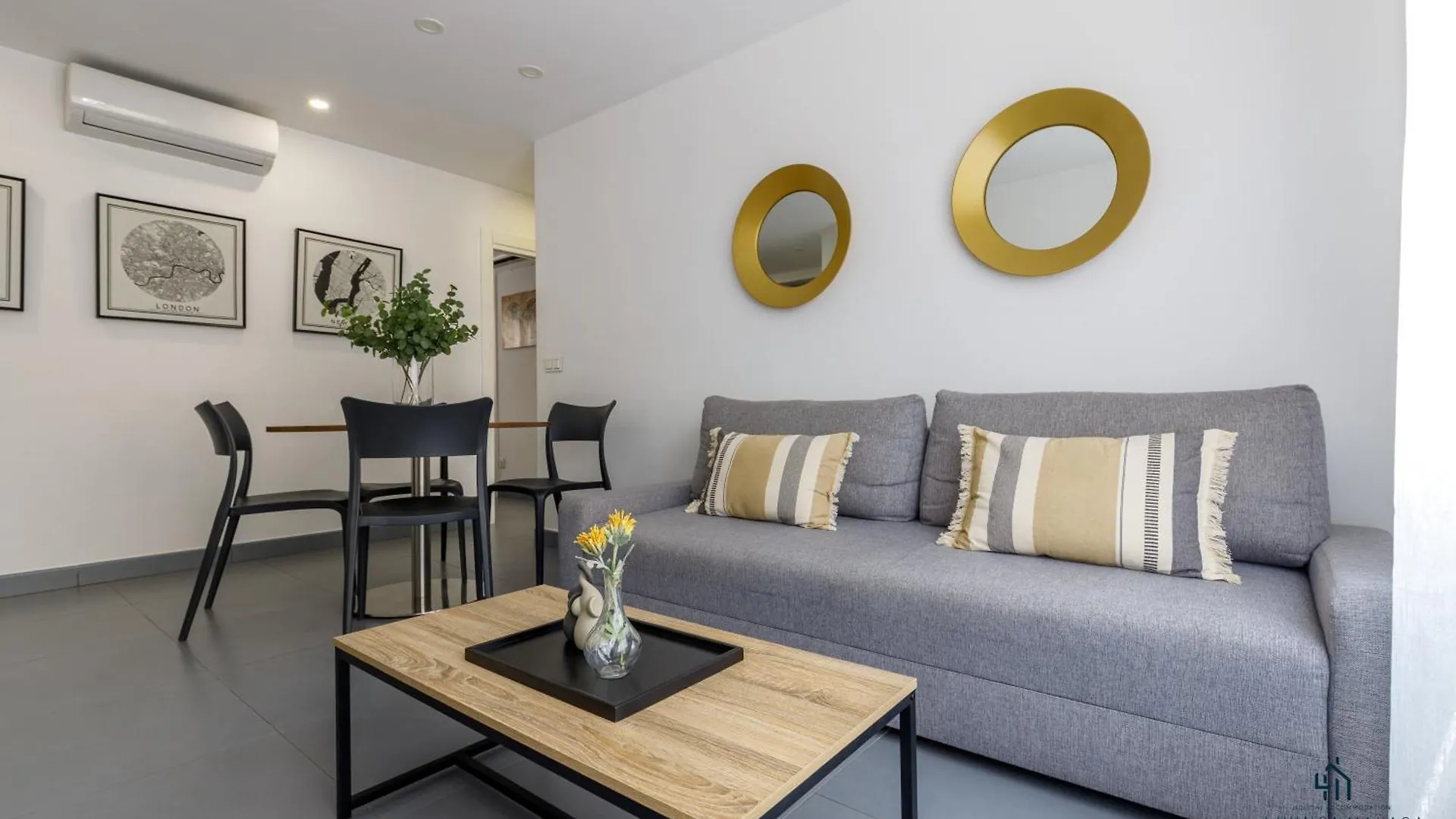 Ferienwohnung Living4Malaga Juan De Austria